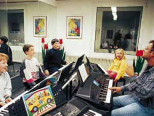 nauka gry na instrumentach klawiszowych